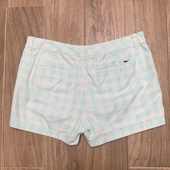 Vineyard vines shorts - Picture 2 of 4